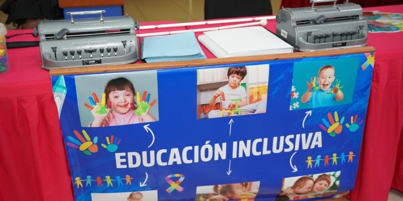 Sistema Educativo Nacional realiza Lanzamiento del Programa de Formación a Maestros en Educación Inclusiva