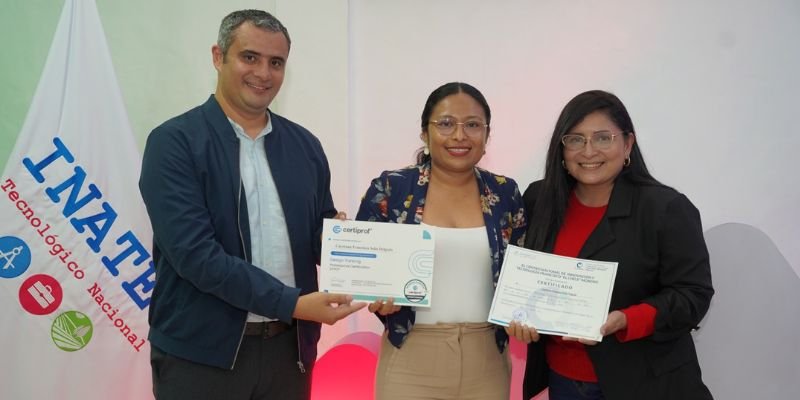 CI Nicaragua certifica a nivel internacional a 75 mentores de Hackathon Nicaragua