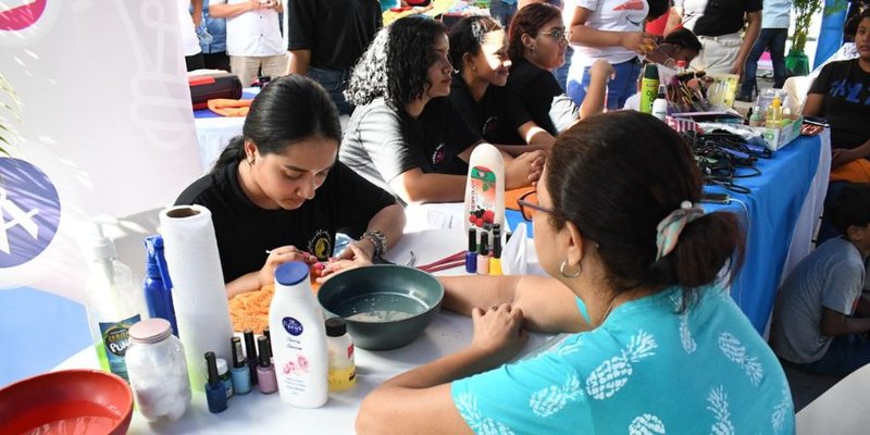 Capitalinos disfrutan del Festival "Tu oportunidad en el Tec"