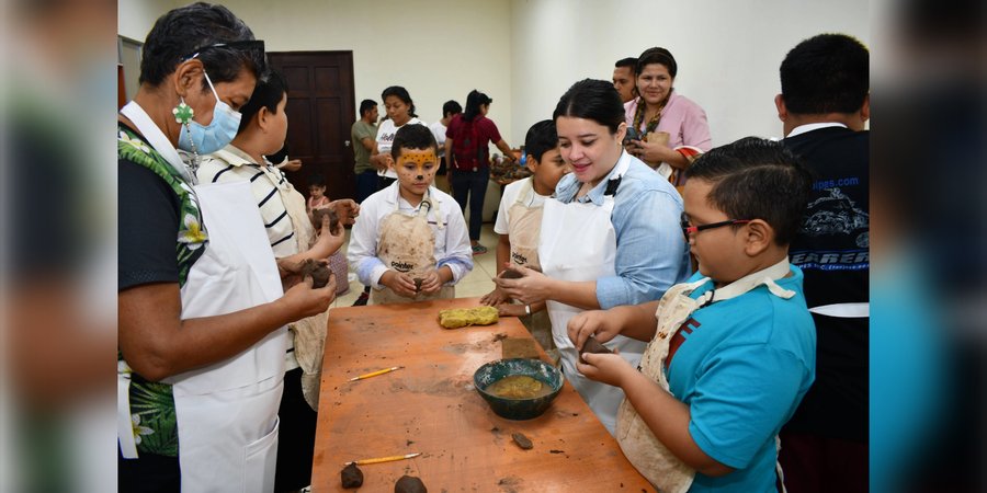 Exhibición de Artes a Puertas Abiertas 2024