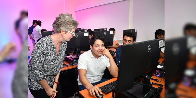 Inauguran Laboratorio Especializado  para impartir cursos de Ciberseguridad