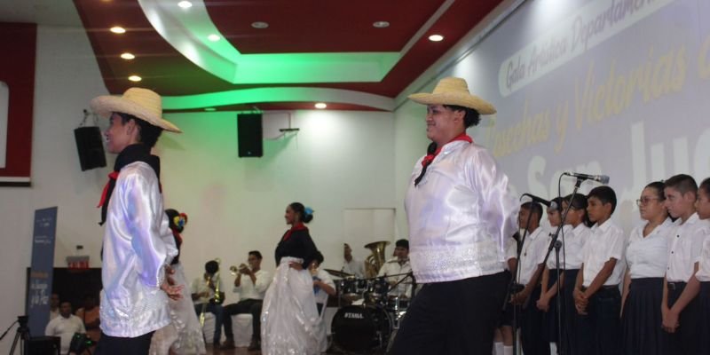 Río San Juan celebra su identidad y talento en la Gala Artística Departamental “Cosechas y Victorias”