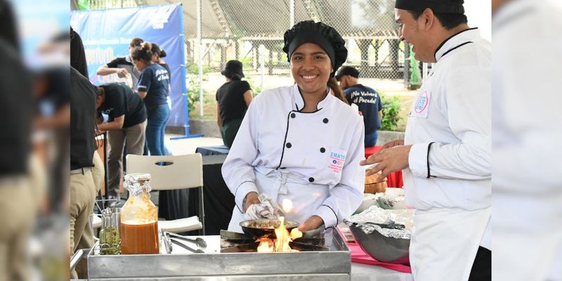 Capitalinos disfrutan del Festival "Tu oportunidad en el Tec"