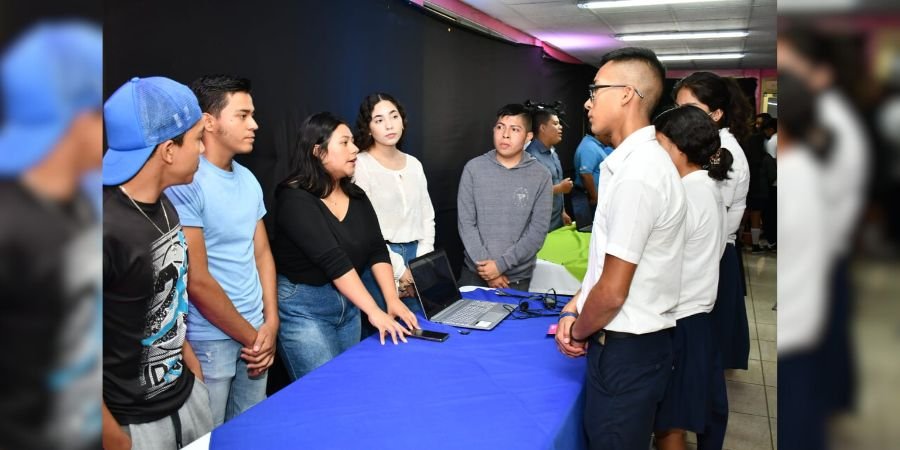 Docentes del Centro Técnico de Diriamba presentan proyectos de Innovación Pedagógica