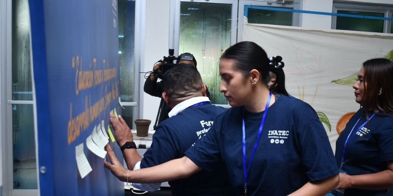 XI Congreso Nacional impulsa la transformación digital  en la educación técnica de Nicaragua
