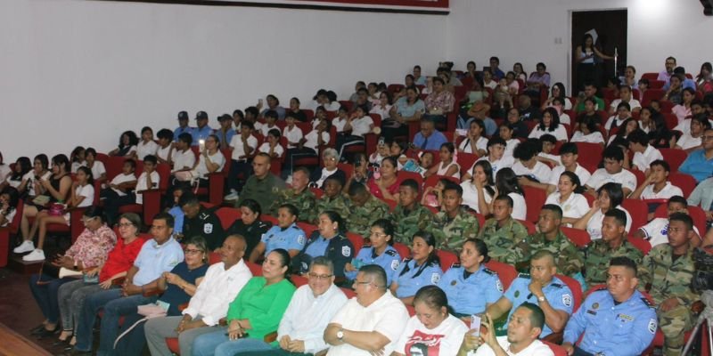 Río San Juan celebra su identidad y talento en la Gala Artística Departamental “Cosechas y Victorias”