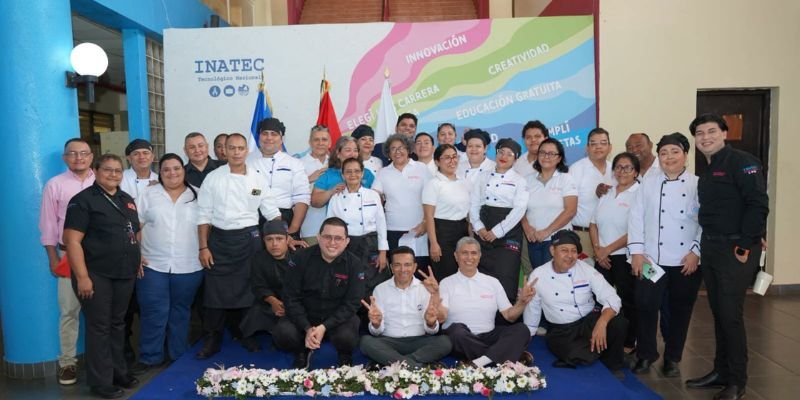 Más de 50 mil estudiantes técnicos inician el segundo semestre con festivales culturales