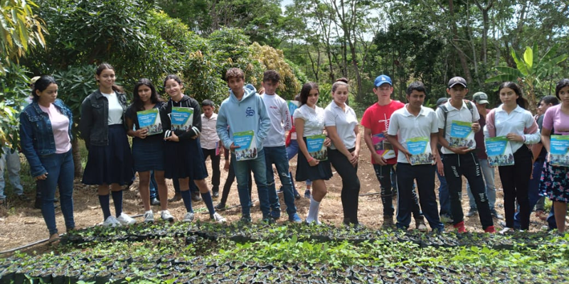 Más de 1000 estudiantes del campo son atendidos en el Programa Vocación Productiva en Muy Muy