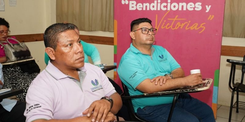 300 Servidores Públicos del Sistema Educativo Nacional Inician formación en inglés