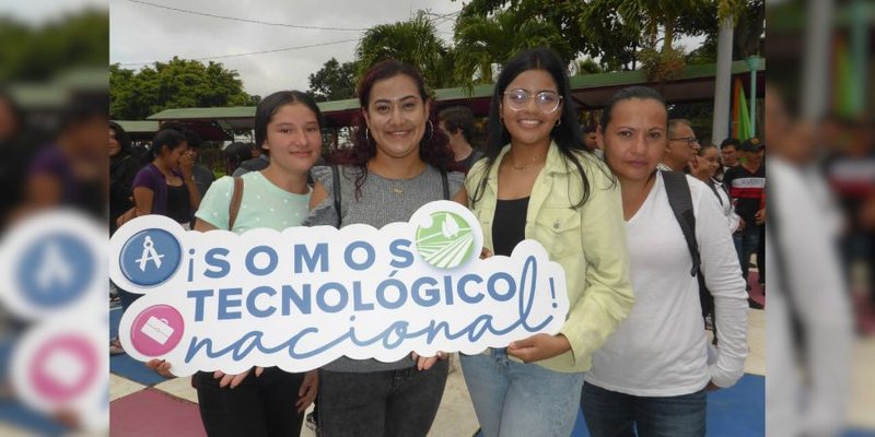 Centro Tecnológico Ricardo Morales Avilés celebra 46 años de su fundación