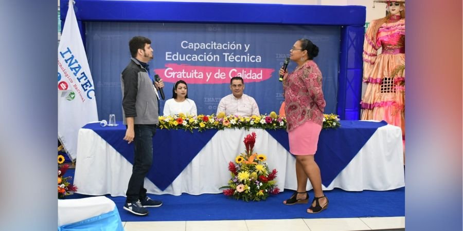 Segundo día del VIII Congreso Nacional de Docentes de Educación Técnica 2022