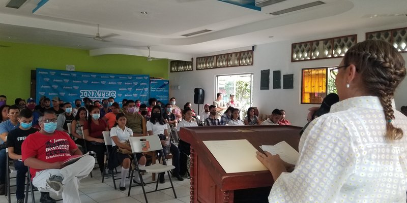 Estudiantes Técnicos participan del Conversatorio “Yo Soy Fidel”
