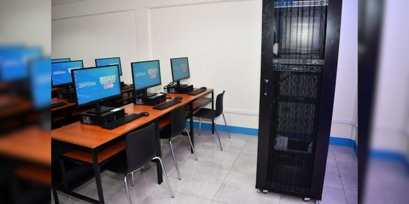 Inauguran Laboratorio Especializado  para impartir cursos de Ciberseguridad