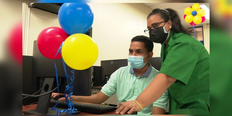 Estudiantes de Carreras Técnicas Industriales cuentan con nuevo Laboratorio de Computación