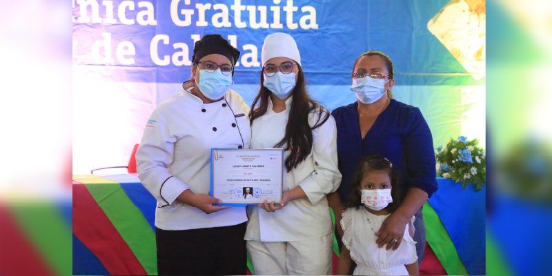 Ceremonia de Entrega de Títulos a Egresados de Carreras Técnicas