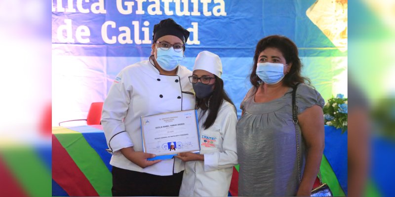 Ceremonia de Entrega de Títulos a Egresados de Carreras Técnicas