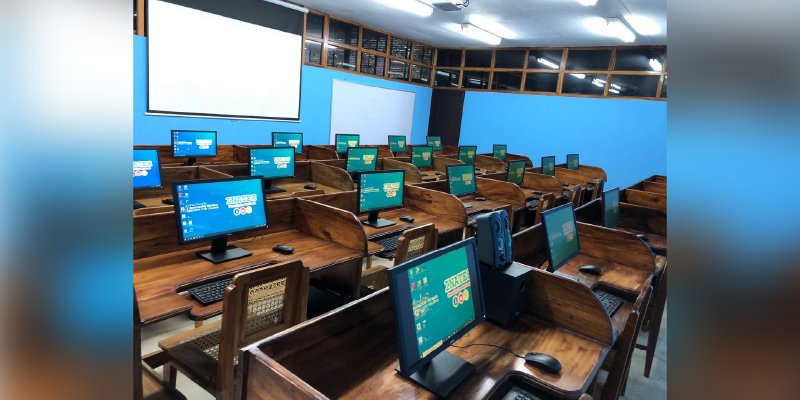 Fortalecen Educación Técnica con nuevo laboratorio de computación en Centro Tecnológico Pedro Arauz