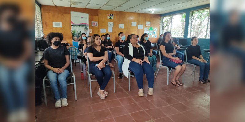 Egresados de Cursos TIC en San Rafael del Sur reciben su certificado
