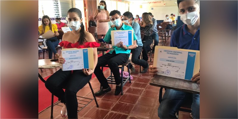 Entregan certificados de culminación de cursos en Santo Tomas, Chontales