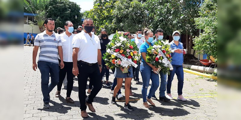 Estudiantes técnicos de Matagalpa celebran natalicio de los Comandantes Tomás Borge y Fidel Castro
