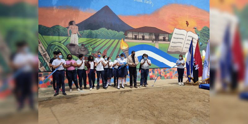 INATEC inaugura mural Nicaragua, Patria y Dignidad