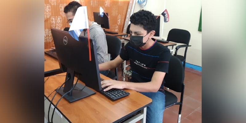 Inauguran equipamiento tecnológico en el Primer día de Clase en Estelí