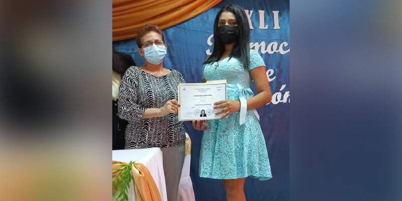 Nuevos Técnico Profesionales se Gradúan en Juigalpa