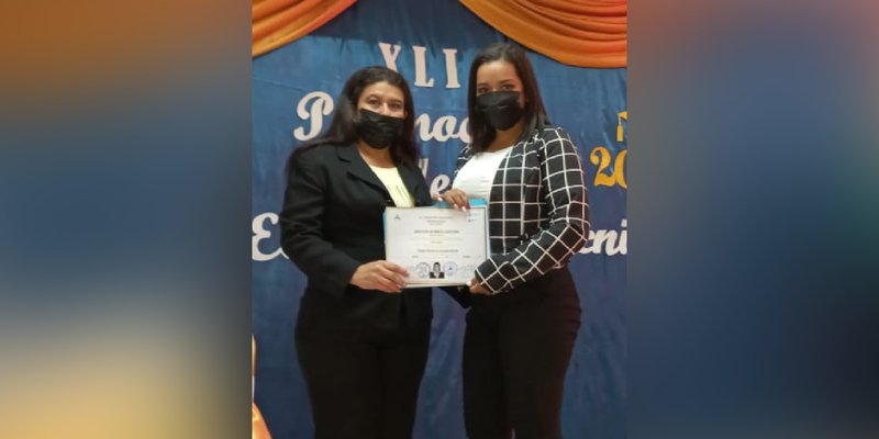 Nuevos Técnico Profesionales se Gradúan en Juigalpa