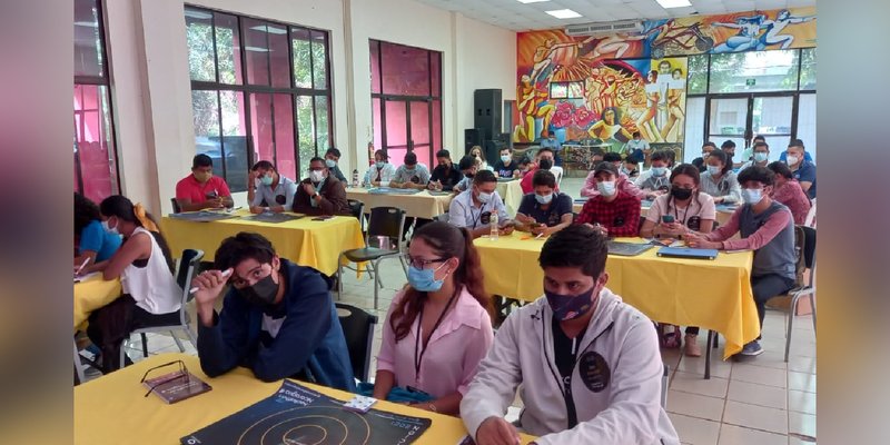 Desarrollan en Juigalpa Ideathon en busca de los equipos que participarán en Hackathon 2021