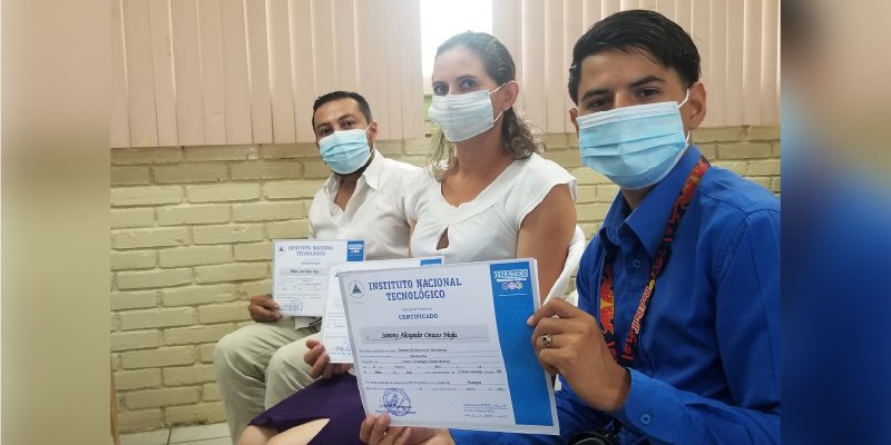 Protagonistas de la capacitación técnica celebran un triunfo más en su formación