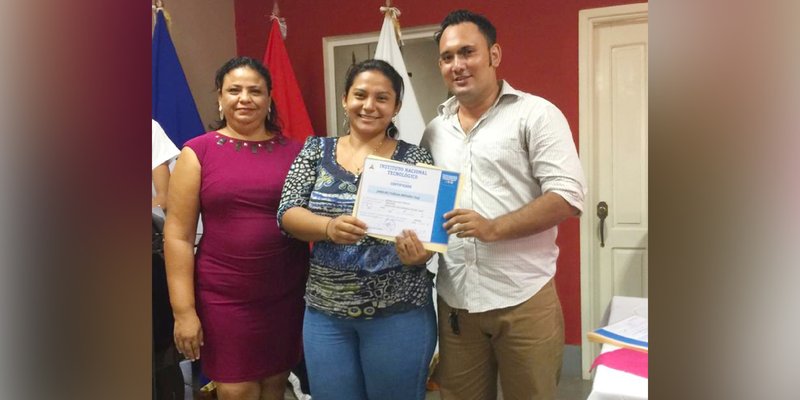 Protagonistas de San Rafael del Sur finalizan cursos Tics