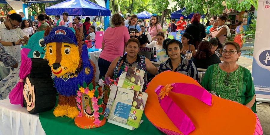 Capitalinos disfrutan del Festival "Tu oportunidad en el Tec"