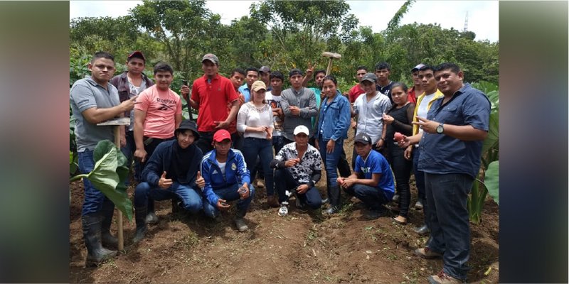 Acercan Educación Técnica a comunidades del país