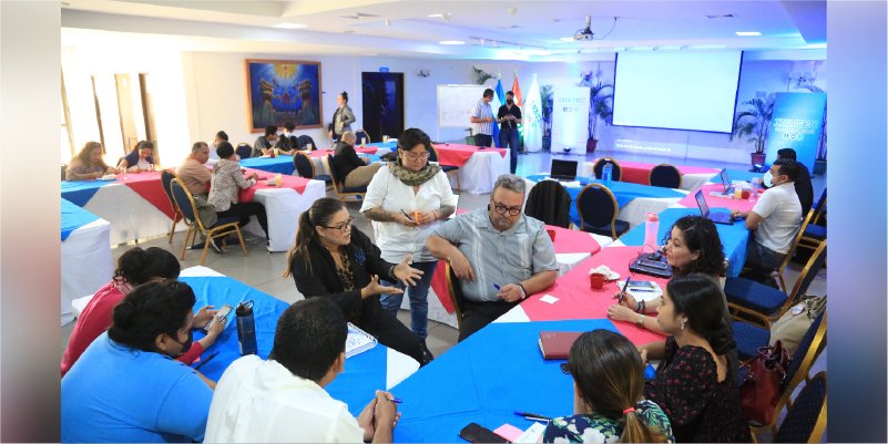 Desarrollan Taller de Consulta para implementar Módulo de Creatividad y Diseño en Educación Técnica