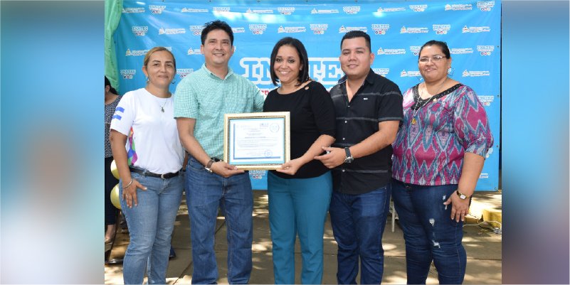 Docentes Técnicos de Chinandega Reciben Reconocimiento por su Destacada Labor