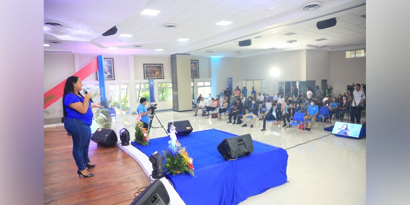 Nicaragua celebra segundo Festival Nacional de Canto y Deletreo en el Idioma Inglés
