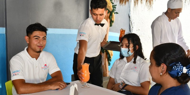 Nuevas obras de infraestructura se inauguran en Escuela Hotel Casa Luxemburgo, Pochomil