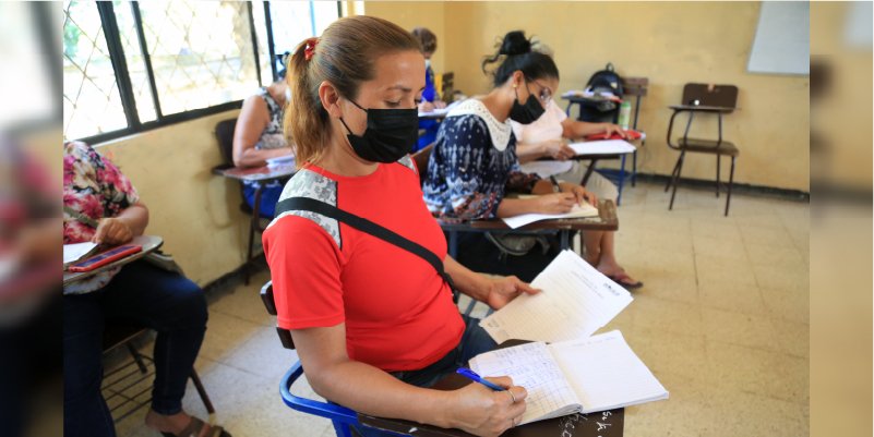 Esta semana 2,766 mujeres dueñas de negocios son capacitadas por el Tecnológico Nacional