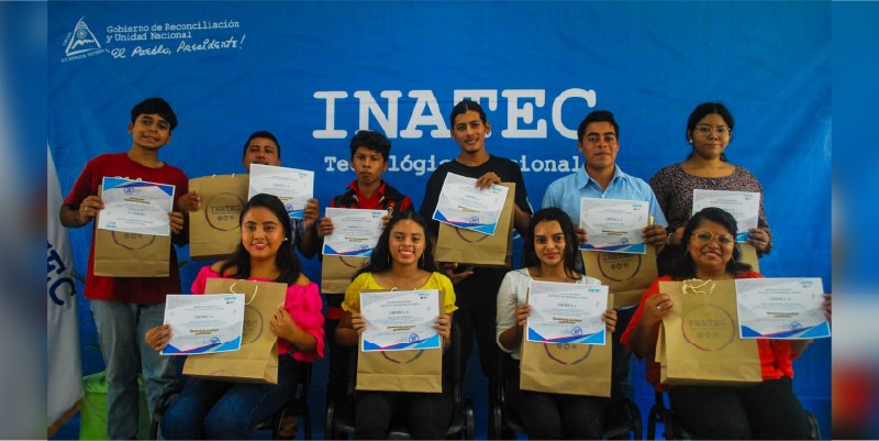 Entregan reconocimientos a estudiantes del Centro Tecnológico Monimbó Heroico de Masaya