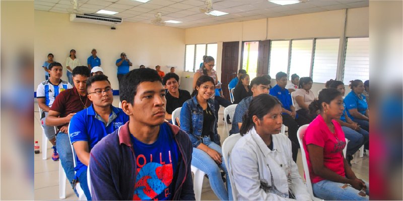 Entregan reconocimientos a estudiantes del Centro Tecnológico Monimbó Heroico de Masaya
