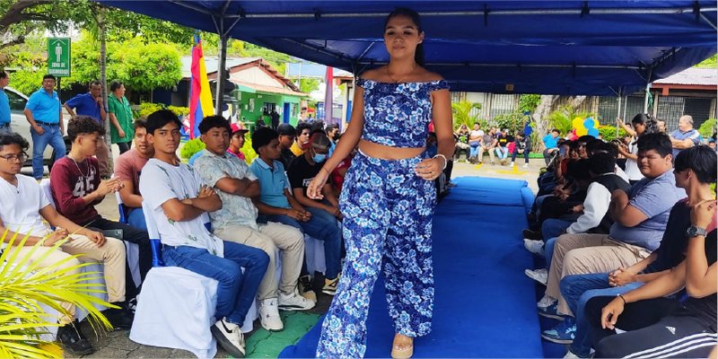 Festival Artístico y Tecnológico en honor al Comandante Hugo Chávez Frías