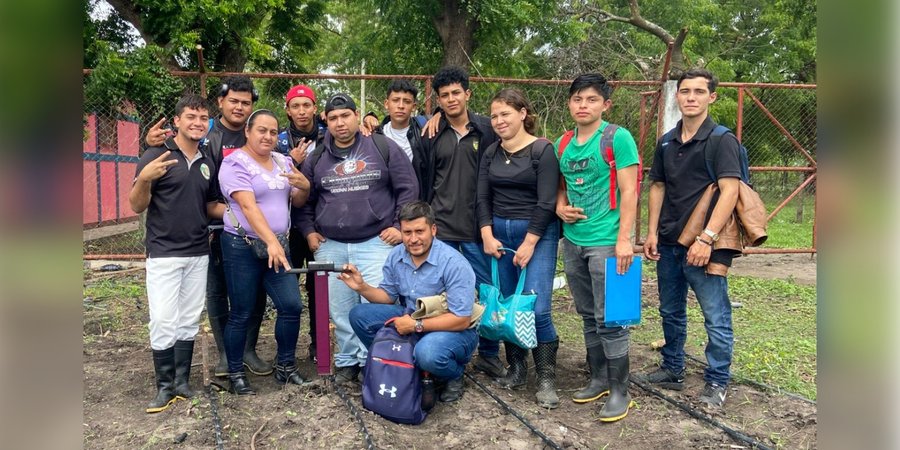 Estudiantes técnicos fortalecen habilidades en Inseminación Artificial Porcina