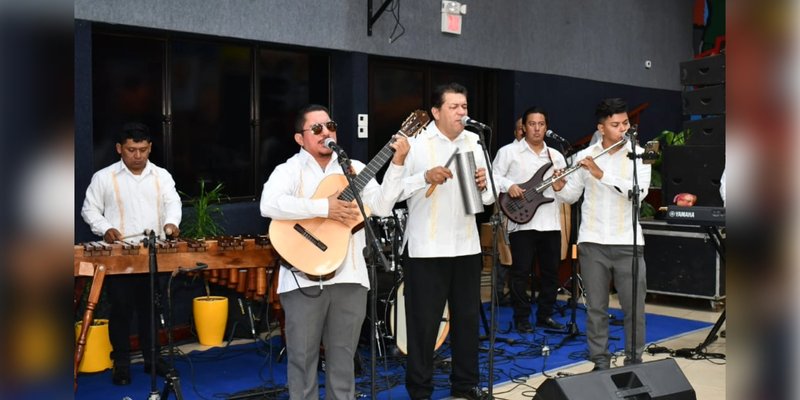 Sistema Educativo Nacional Celebra y Reconoce a Maestros y Maestras de Nicaragua