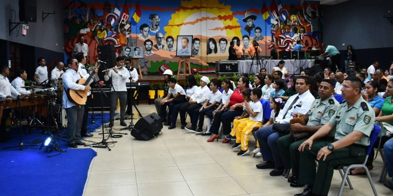 Sistema Educativo Nacional Celebra y Reconoce a Maestros y Maestras de Nicaragua