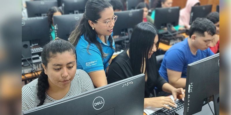 Sayra Amador Barrera: Quince Años de Vocación Transformando Vidas desde la Educación Técnica