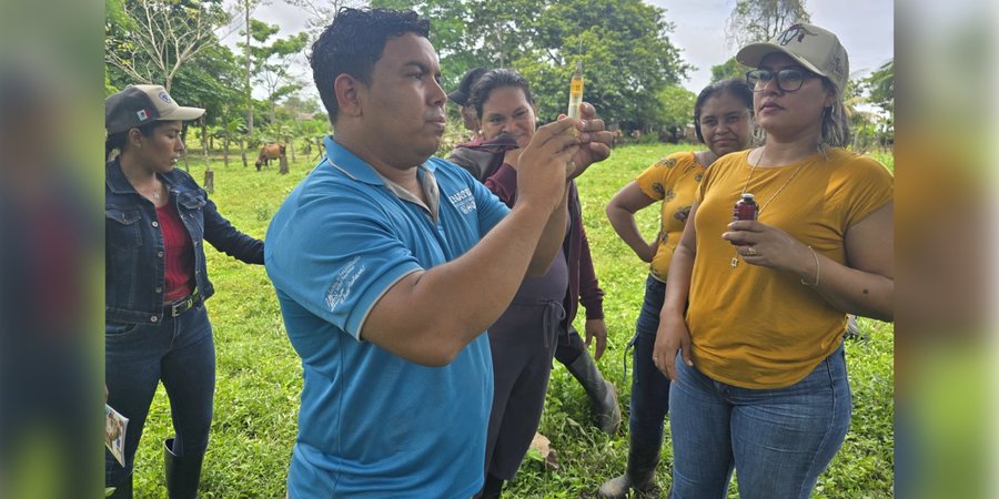 Del surco al aula: la historia de un maestro que cultiva profesionales técnicos del sector agropecuario en San Carlos