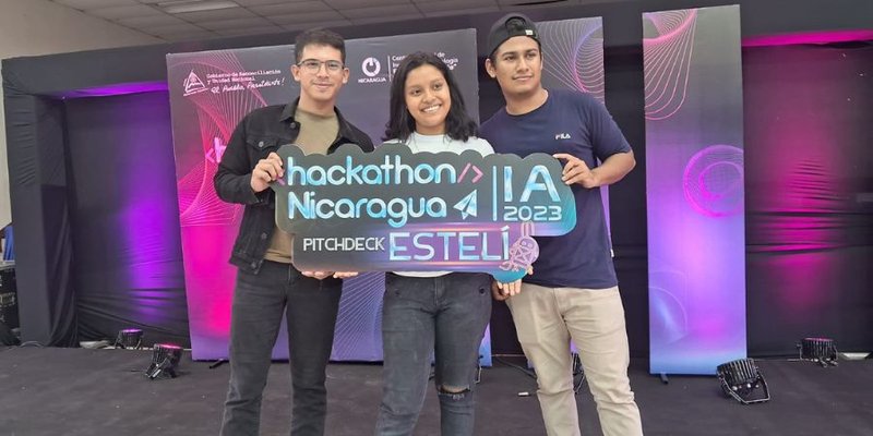 Jornada PitchDecks en Estelí en la Ruta Creativa  Hackathon Nicaragua 2023