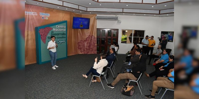 Desarrollan taller de innovación y creatividad para fortalecer las habilidades de docentes técnicos