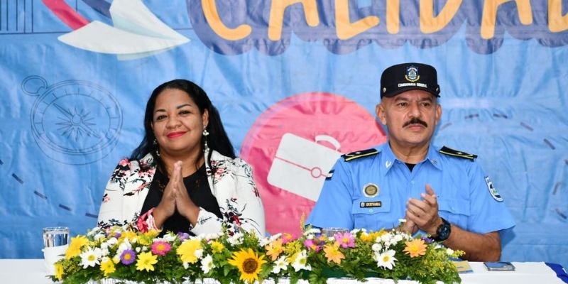 Celebran tercera promoción del Programa Angelita Morales Avilés