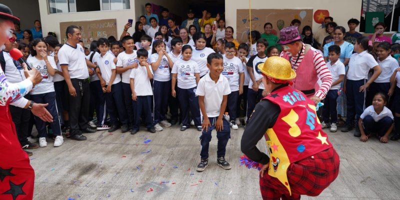 Tecnológicos de Nicaragua conmemoran legado de Benjamín Linder con jornada nacional de arte, innovación y deporte